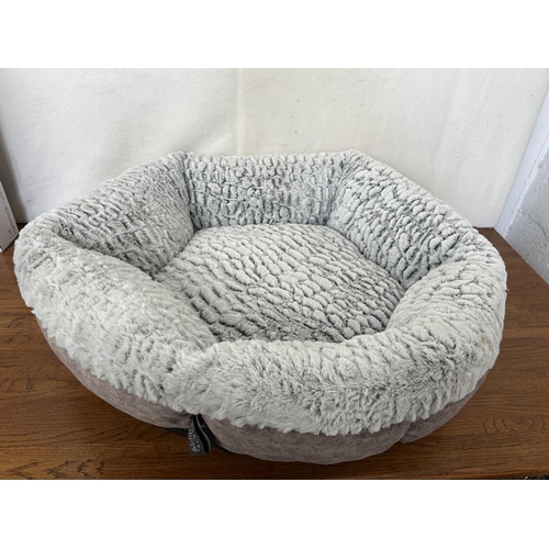 227 - Luxury Fleece Lined Round Cat Bed and a Cat Hammock