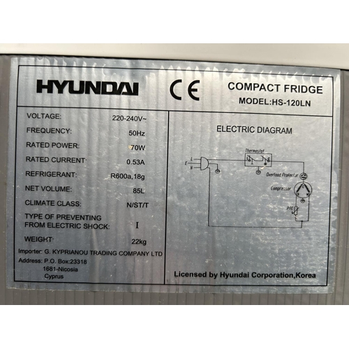 248 - Hyundai HS-120LN Undercounter Fridge