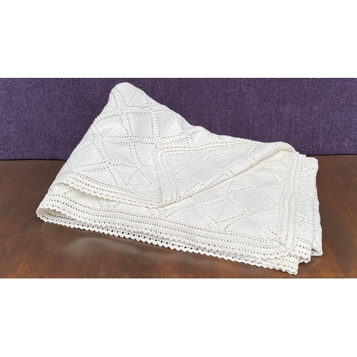 309 - Beautiful White Granny Handmade Single Blanket/Bed Cover