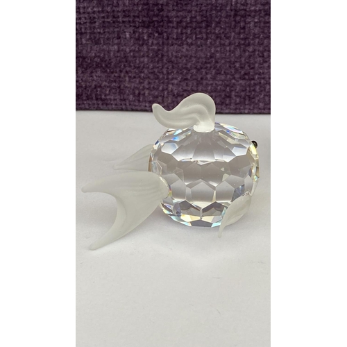 48 - Asfour Diamond Crystal PbO 30% Fish Ornament