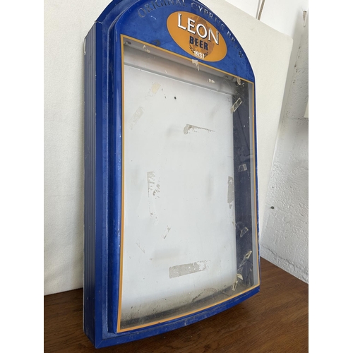 132 - Large 'Leon' Beer Advertising Illuminated Menu Board/Display Case (50 w. x 87 H. x 12cm D.)