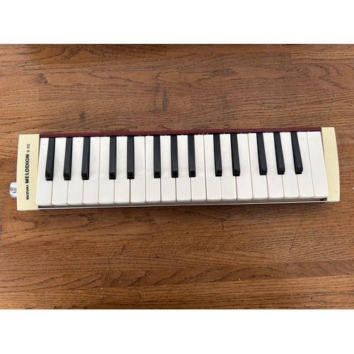 174 - Suzuki Melodion S-32 Japan Keyboard Music Melodica