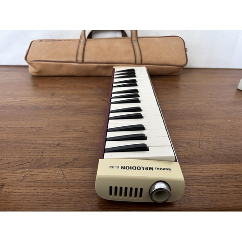 174 - Suzuki Melodion S-32 Japan Keyboard Music Melodica