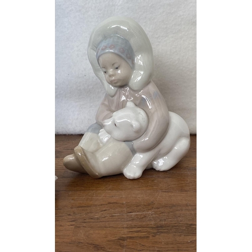 15 - x3 Lladro (x2) and Nao Porcelain Figurines (21cm Highest)