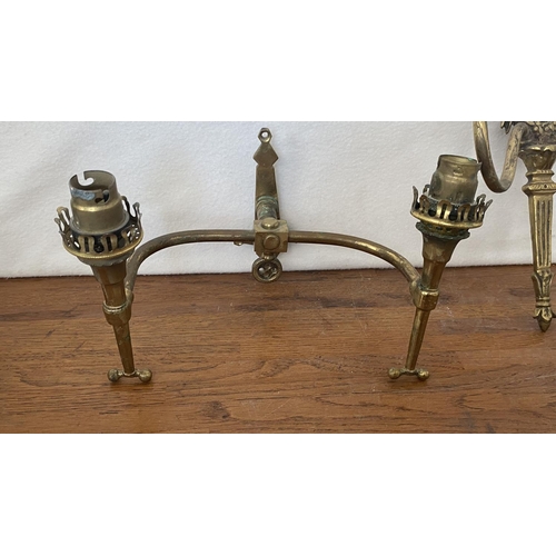 342 - x4 Antique Brass Wall Sconces