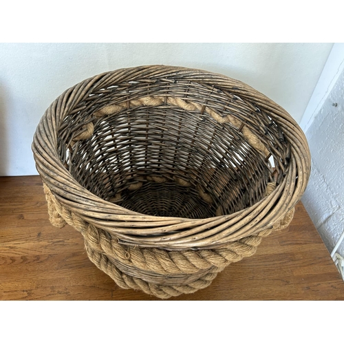 11 - Woven Basket with Rope Handles Together with a Hand Woven Straw Summer Bag with Wood Round Top Handl... 