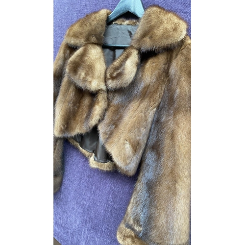 204 - Brown Vintage Short Mink Fur Bolero Cape/Stole Size S - Taken Back on 25/1/2025