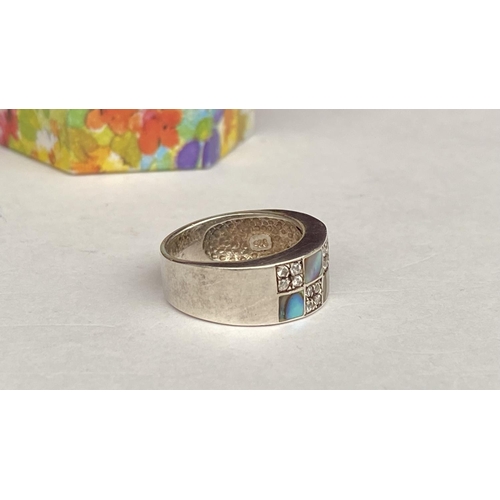 213 - Vintage Silver and Abalone Shell Inlay Half Double Row Band Ring - Taken Back on 27/1/2025