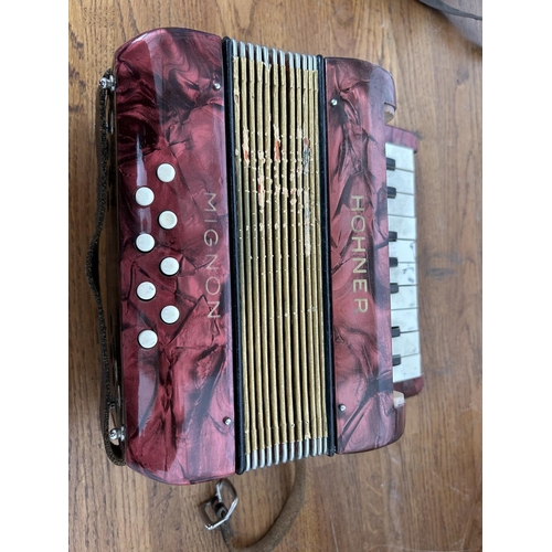 189 - Small Antique Hohner Accordion in Case - Taken Back on 21/1/2025