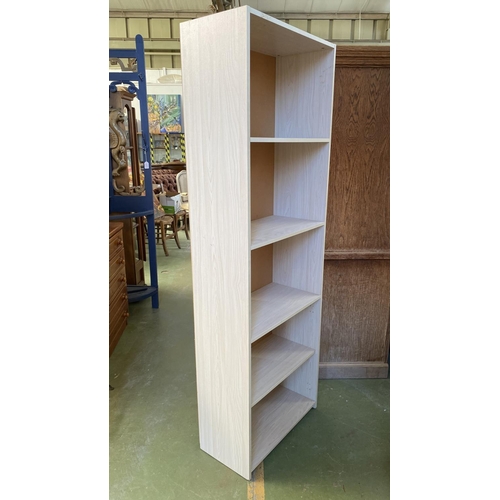 226 - Wooden 5-Shelve Bookcase (60 W. x 30 D. x 180cm H.)