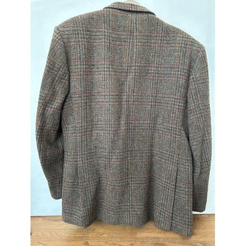 246 - Harris Tweet Hand Woven 100% Wool Jacket