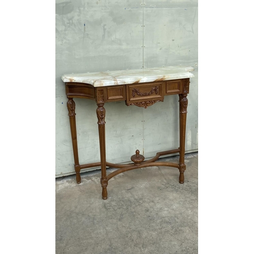 25 - Vintage, Crafted in 1977 Onyx Top Walnut Console/Entrance Table with Carvings (100 W. x 37 D. x 86cm... 