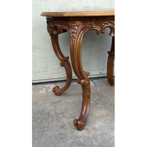 28 - Vintage Classic French Style Walnut Circular Center Table with Carvings (70cm diameter, 61cm H.)