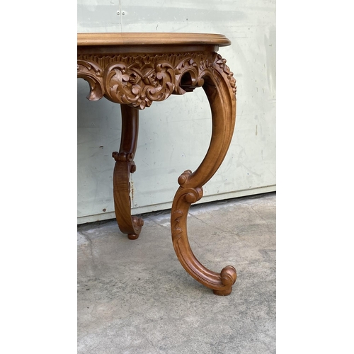 28 - Vintage Classic French Style Walnut Circular Center Table with Carvings (70cm diameter, 61cm H.)