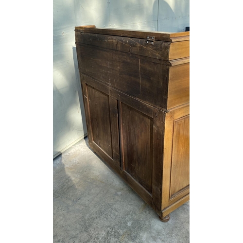 71 - Antique 19th Century Pine Wood Davenport Bureau Desk (79 W. x 59 D. x 89cm H.)