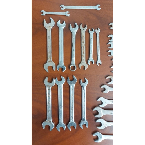 437 - Job Lot of 36 Metric Wrenches