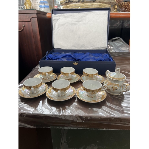 121 - Decorative Fine Gold Porcelain 13-Piece Coffee Set in Box (Unused)