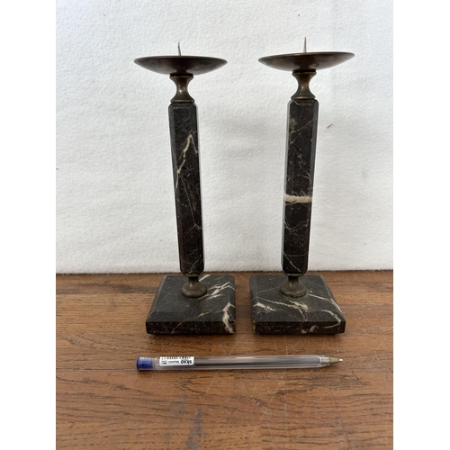 195 - x2 Vintage Marble and Brass Candle Sticks