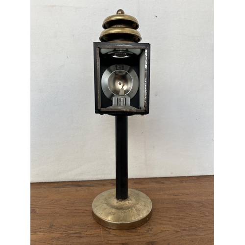 292 - Vintage Coach Lamp Table Candle Holder