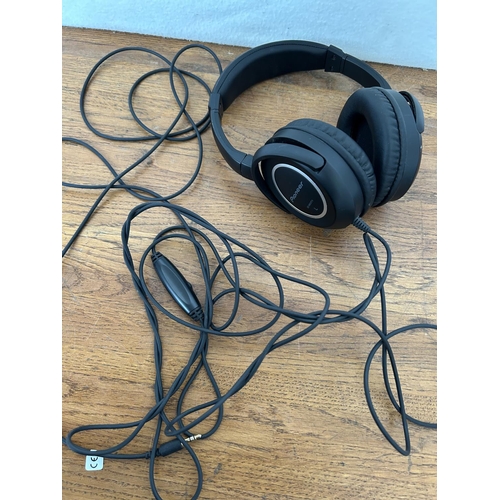 305 - Pioneer SE-M631TV Headphones