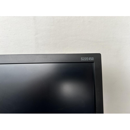 18 - Samsung SyncMaster S22E450 22