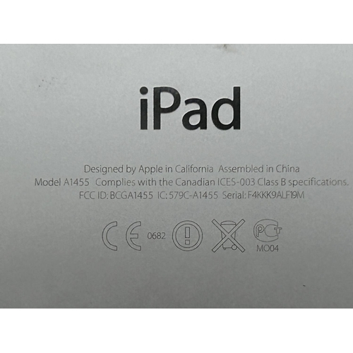 4 - Apple iPad Mini A1455 - Code AM6924Y