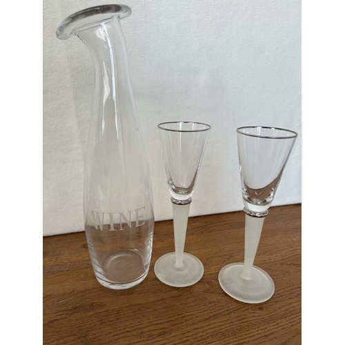 373 - Collection of Glassware