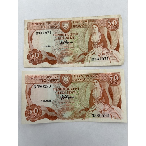 403 - x2 Cyprus Central Bank 50 Cent 1988/1989 Banknotes