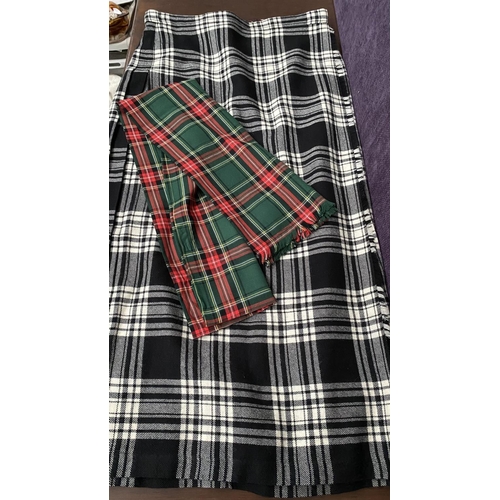 409 - Traditional Scottish Long Wrap Skirt for Women, 100% Pure New Wool, Size 20, Together with Scarf