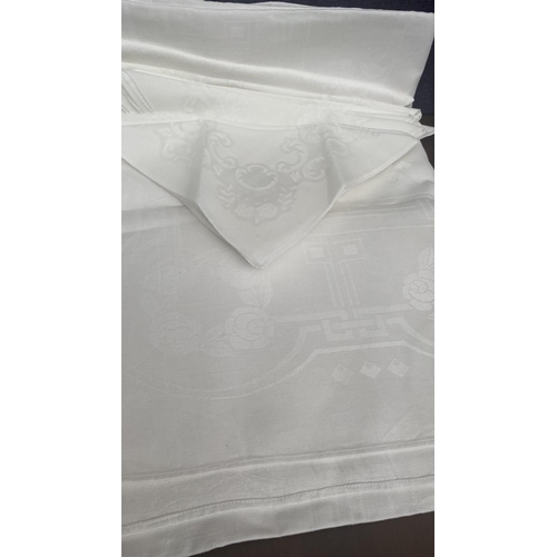 604 - x2 Old Linen White Rectangular and Square Tablecloths (x1 Damask) and x19 White Napkins