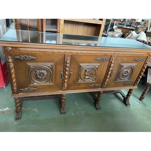 667 - Antique Renaissance French Style Solid Oak Buffet Unit (185 W. x 52 D. x 100cm H.)