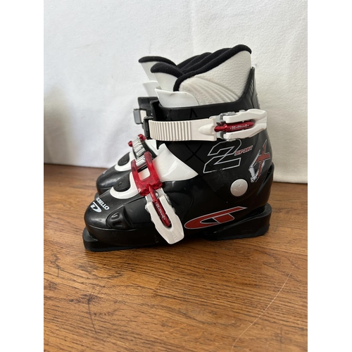 442 - Pair of Dalbello Ski Boots 241MM