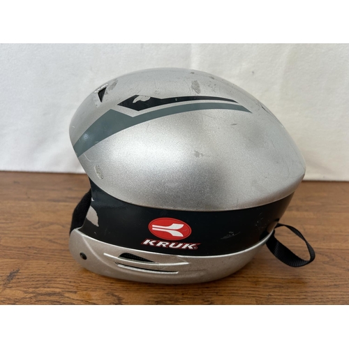 443 - Kruk Ski Helmet Size L