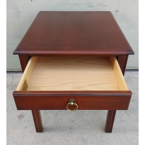 46 - Drexel Heritage Cherry Wood End Table with Drawer (56 W. x 66 D. x 59cm H.) - Code AM6972P