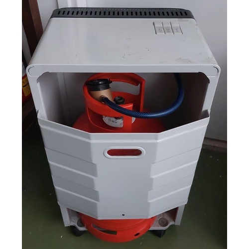 196 - Agni Gas Heater with Gas Bottle and Regulator