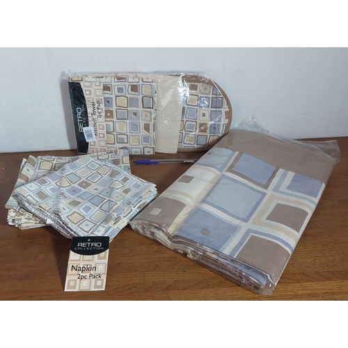 422 - Table Cloth (230 x 150cm) and Napkins Set Together with Kitchen Set