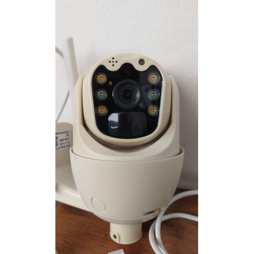 372 - WiFi Solar IP Camera