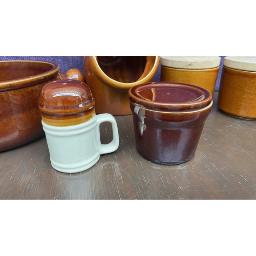 108 - Collection of Retro Wattisfield Ware Pottery Incl. Heavy Large Pottery Crock, Wall Hanging Salt Pig ... 