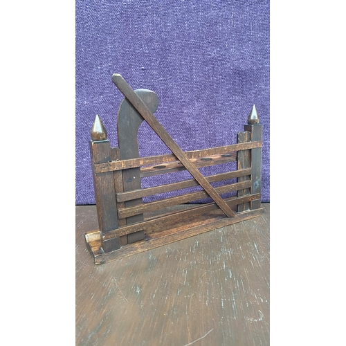 94 - Vintage Wooden Pipe Rack Stand for 5 Pipes (30 W. x 19cm H.)