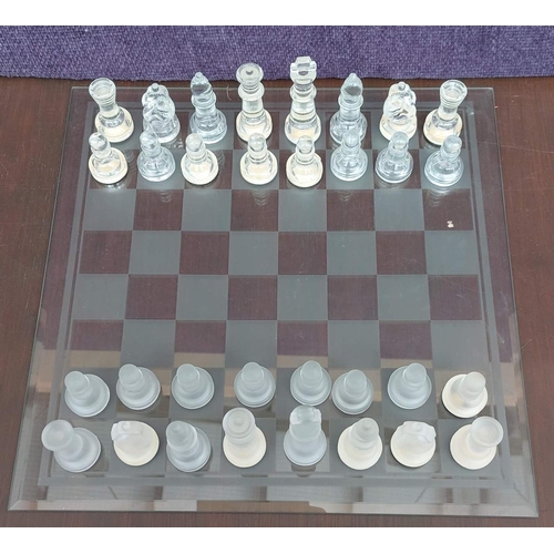 110 - Classic Glass Chess Board Set with Clear and Frosted Pieces