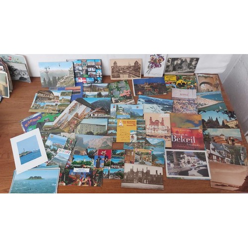 428 - Collection of Old Postcards (More Than 100pcs)