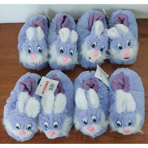 394 - x3 Teddy Bears Soft Toys and Qty of Kids Slippers Size 24/25 (Unused)