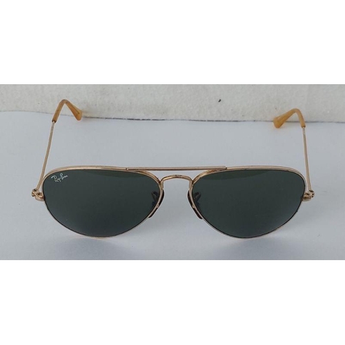 204 - Ray Ban Aviator Gold Sunglasses