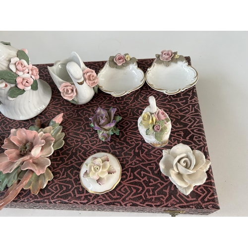 536 - Collection of 10 Vintage Handmade Porcelain Flowers