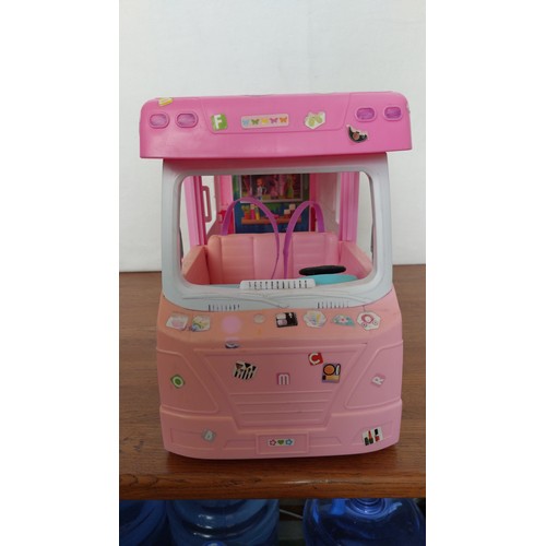 457 - Barbie Camper Pink Van 3 in 1 Dream Home