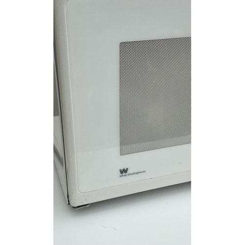 40 - White Westinghouse Large Microwave Oven Model KM95VW - Code AM7134A