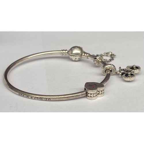 9 - Genuine Pandora Limited Edition Sterling Silver Ale 'One In A Million' Chain Bangle