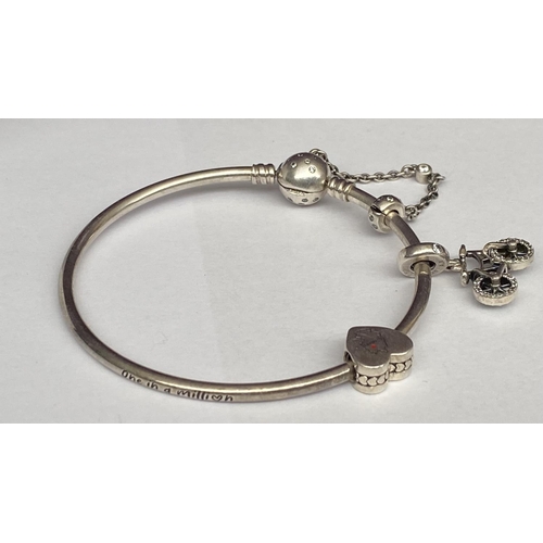 9 - Genuine Pandora Limited Edition Sterling Silver Ale 'One In A Million' Chain Bangle