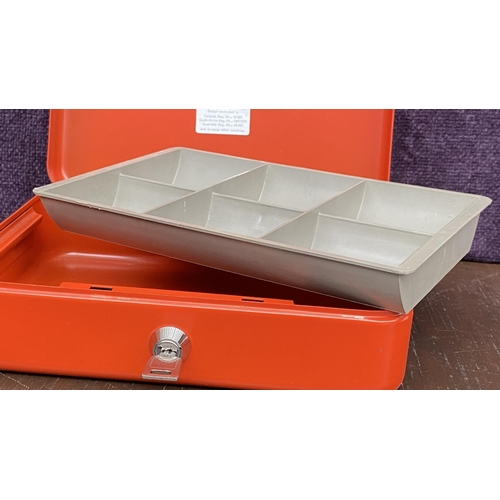 504 - Vintage Orange Metal Cash Box with Money Tray and Key Lock (25 x 18cm)