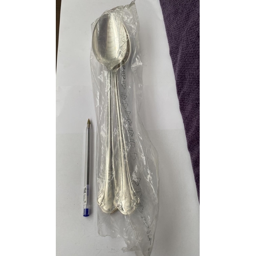 21 - x2 Sheffield Large silver Plated Serving Spoons - Code N/A Unused